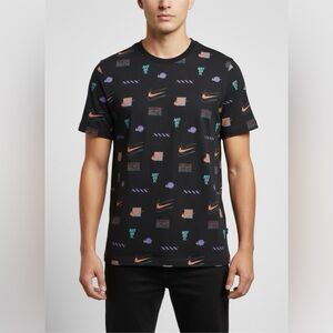 Nike Men's Black Multicolor Graphic Tee